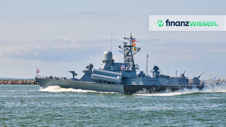 Rüstungsaktien: Navy Schiff im Hafen