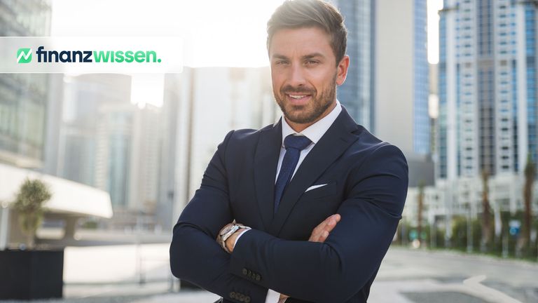 Geschäftsmann interessiert sich für Sachdividenden